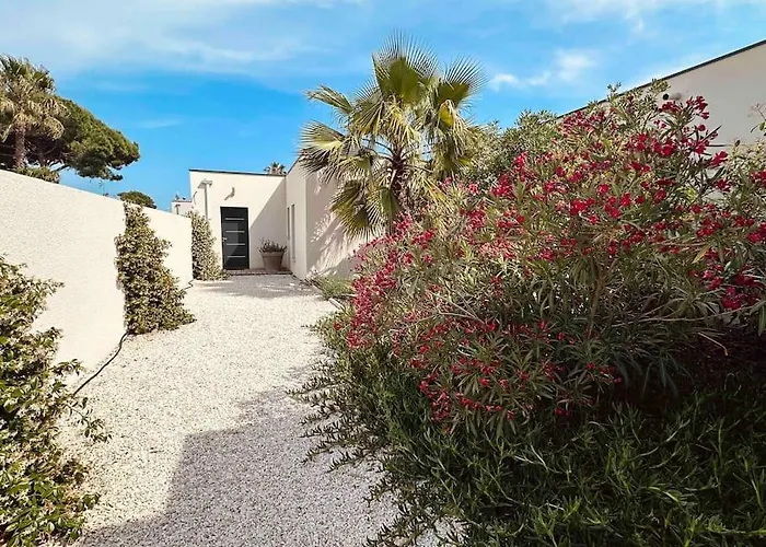 Villa D'architecte Cocoon 200m A Pied De La Le Grau-dʼAgde